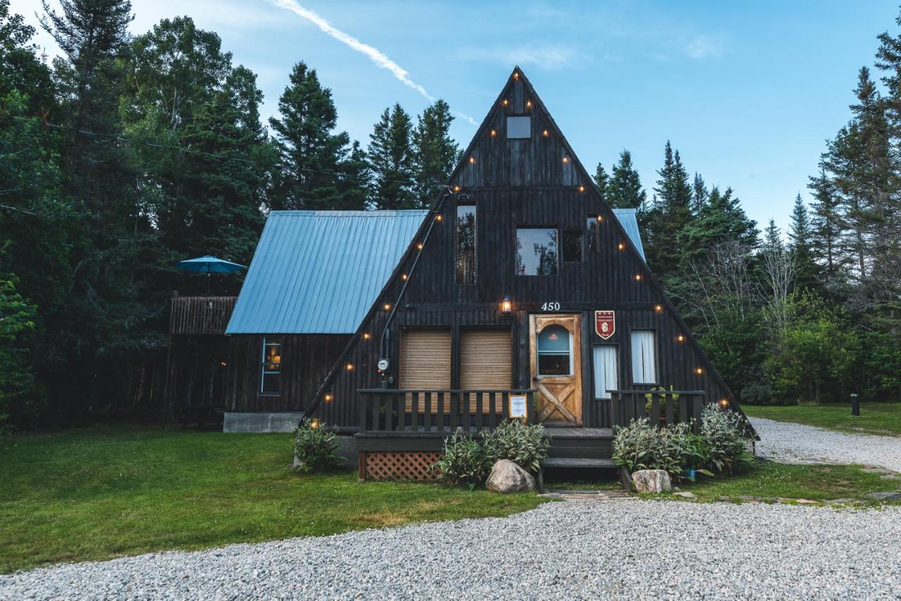 Hostel Au Sommet Du Fjord Sacre-Coeur Exteriér fotografie
