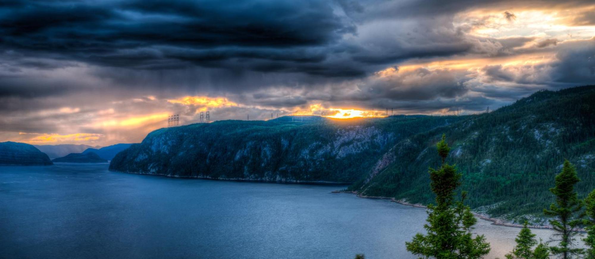 Hostel Au Sommet Du Fjord Sacre-Coeur Exteriér fotografie