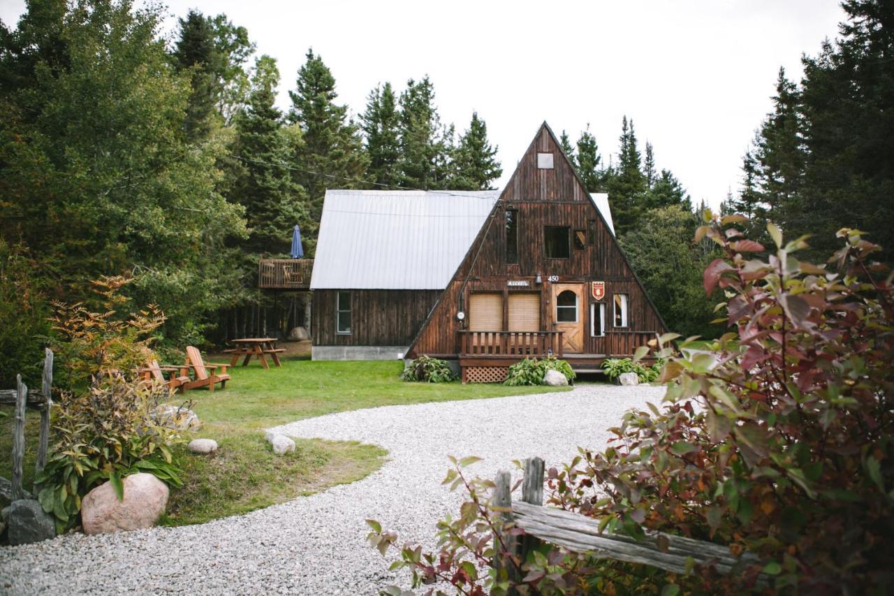 Hostel Au Sommet Du Fjord Sacre-Coeur Exteriér fotografie